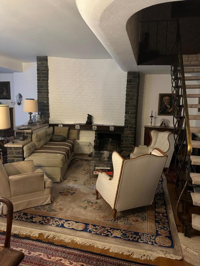 House Of Tanya Bed and Breakfast Bryssel Exteriör bild